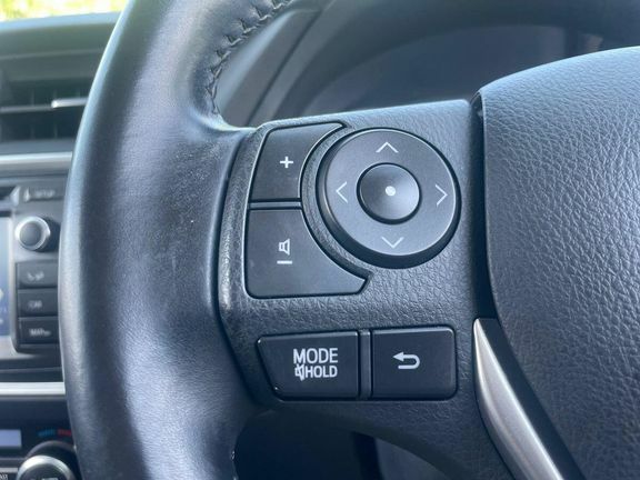 Toyota Auris D-4d Active Grey #44