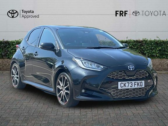 Toyota Yaris Gr Sport Black