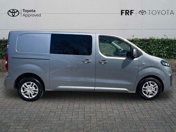 Vauxhall Vivaro  White #23