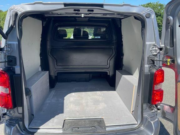 Vauxhall Vivaro  White #13