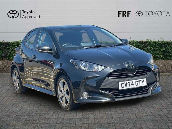 Toyota Yaris Icon Black