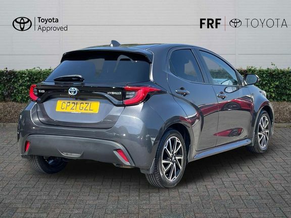 Toyota Yaris Yaris Design 1.5 Hybrid Grey #2