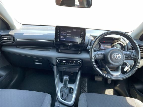 Toyota Yaris Yaris Design 1.5 Hybrid Grey #6