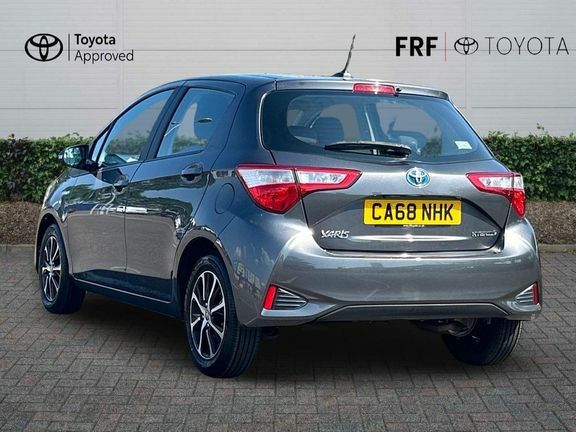 Toyota Yaris Icon Tech 1.5 Hybrid Grey #4