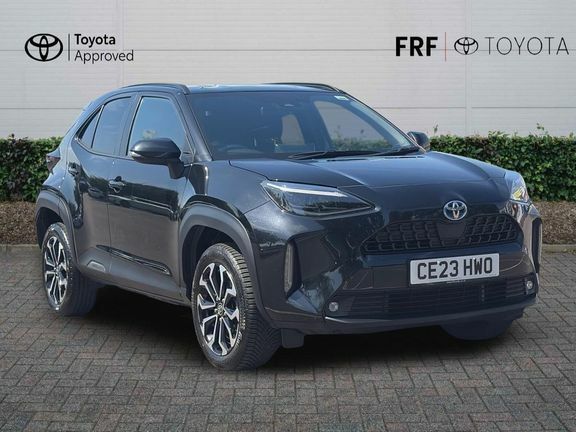 Toyota Yaris Cross Design Fwd Black