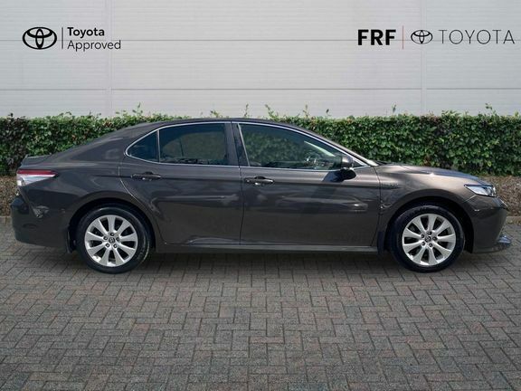 Toyota Camry Excel #23