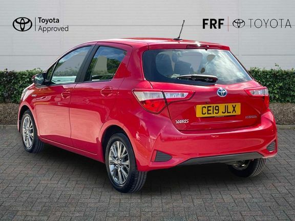 Toyota Yaris 1.5 Vvt-h Icon E-cvt Euro 6 Ss Red #4