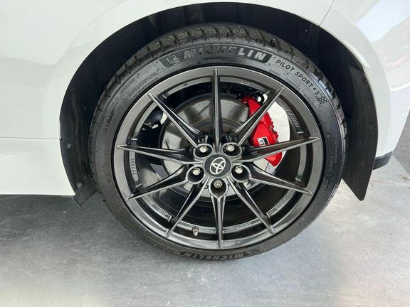 Toyota Yaris Yaris Excel Hev Cvt Silver #29