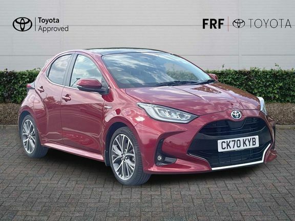 Toyota Yaris Excel 1.5 Hybrid Pan Roof Red