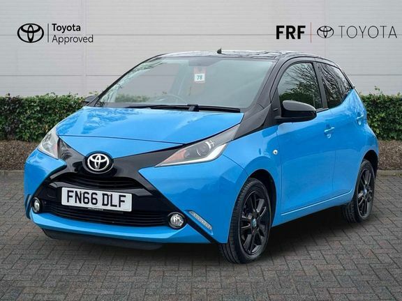 Toyota Aygo X X-cite 2 1.0M Bi-tone #3