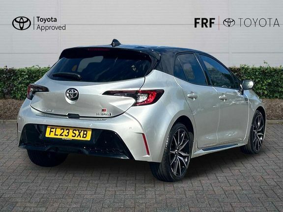 Toyota Corolla Gr Sport 1.8 Hb Bi-tone Silver #2
