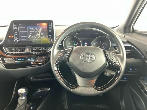 Toyota C-Hr Dynamic Grey #7