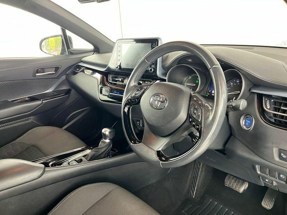 Toyota C-Hr Dynamic Grey #12