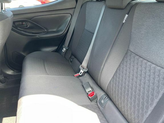 Toyota Yaris Hatchback Black #15
