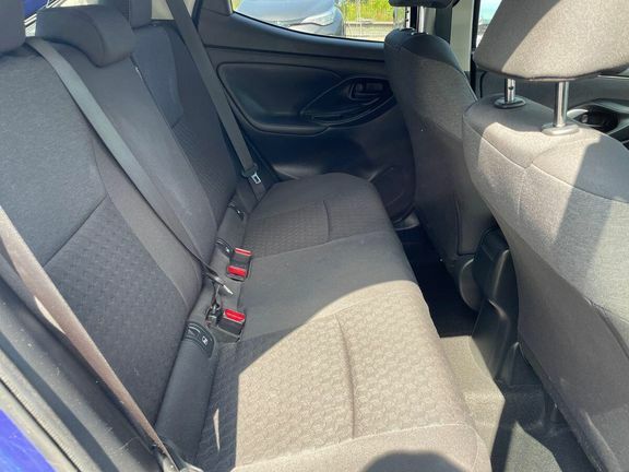 Toyota Yaris Hatchback Black #8
