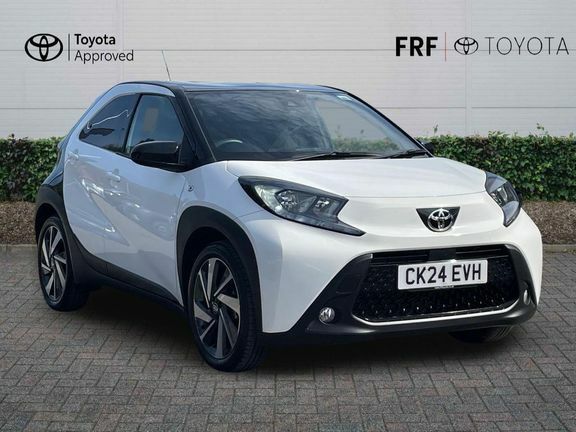 Toyota Aygo X Edge White