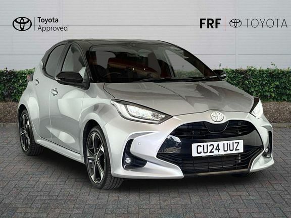 Toyota Yaris Premiere Edition Silver