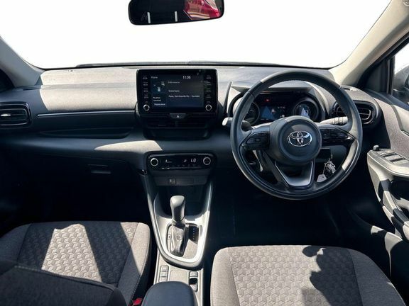 Toyota Yaris Design Silver #6