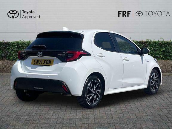 Toyota Yaris Yaris Design 1.5 Hybrid White #2