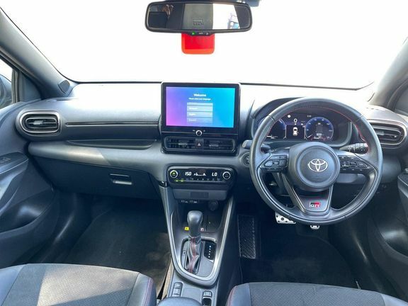 Toyota Yaris Gr Sport Grey #6
