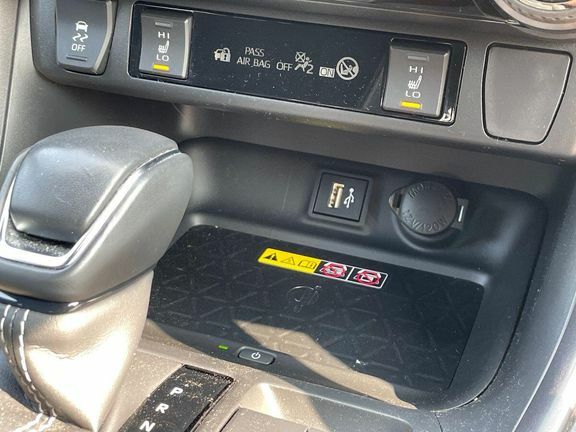 Toyota Rav 4 Design Black #21