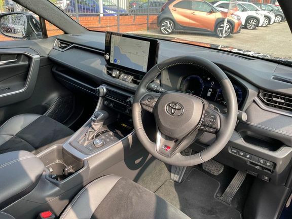 Toyota Rav 4 Design Black #14