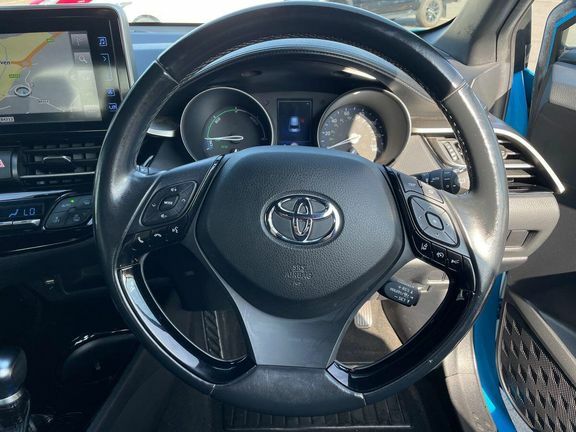 Toyota C-Hr Dynamic Silver #10
