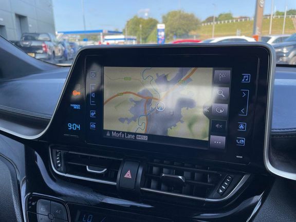 Toyota C-Hr Dynamic Silver #9