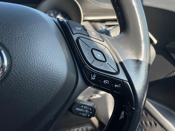 Toyota C-Hr Dynamic Silver #31