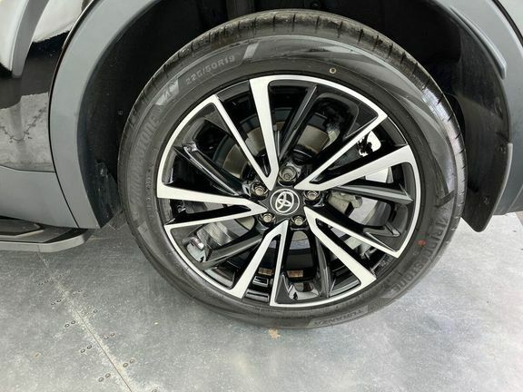 Toyota C-Hr Excel Grey #31