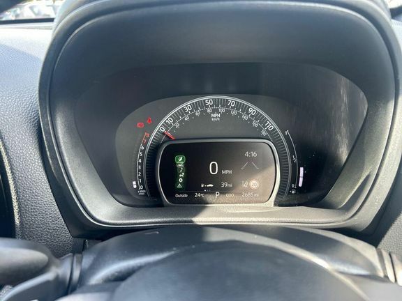 Toyota Aygo X Pure Automatic White #13
