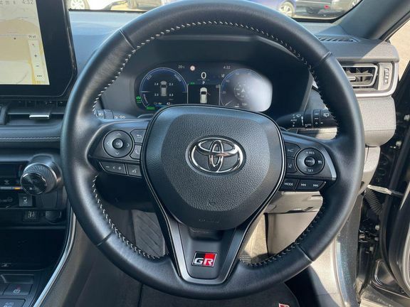 Toyota Rav 4 Design White #10