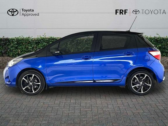 Toyota Yaris Icon Tech  #26