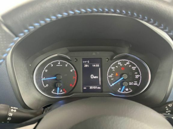 Toyota Yaris Icon Tech  #13