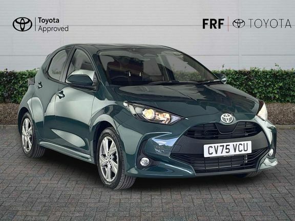 Toyota Yaris Icon Green