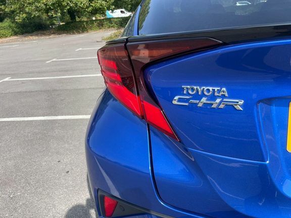 Toyota C-Hr Dynamic Grey #32