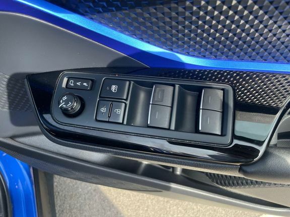 Toyota C-Hr Dynamic Grey #40