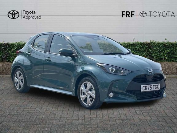 Toyota Yaris Icon Green