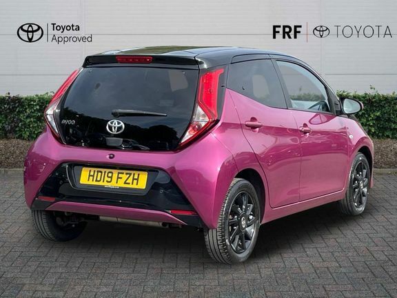 Toyota Aygo X X-cite Mmt Bi-tone Purple #2