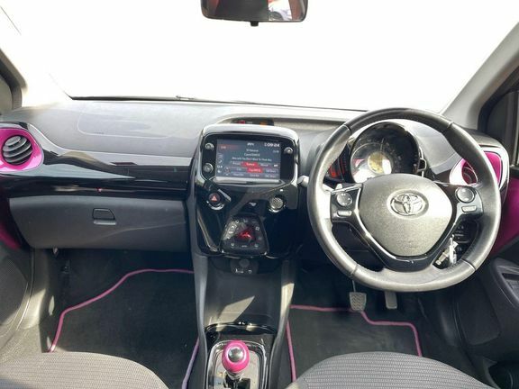 Toyota Aygo X X-cite Mmt Bi-tone Purple #6