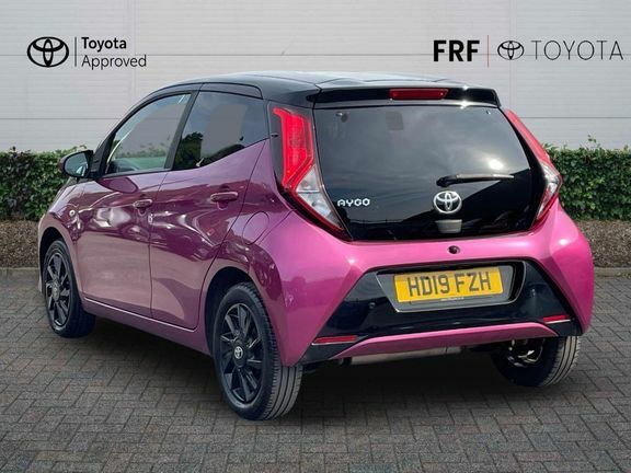 Toyota Aygo X X-cite Mmt Bi-tone Purple #4