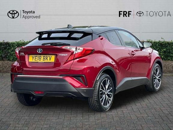 Toyota C-Hr Red Edition 1.8 Hybrid Red #2