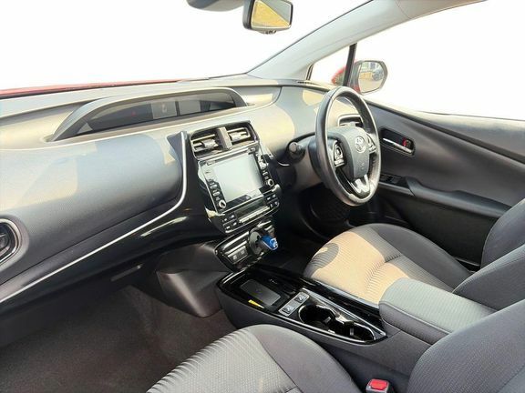 Toyota Prius+ 1.8 Vvt-h Business Edition Plus Cvt Awd Euro 6 S Red #5