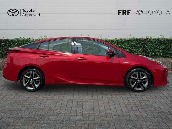 Toyota Prius+ Business Edition Plus White #23