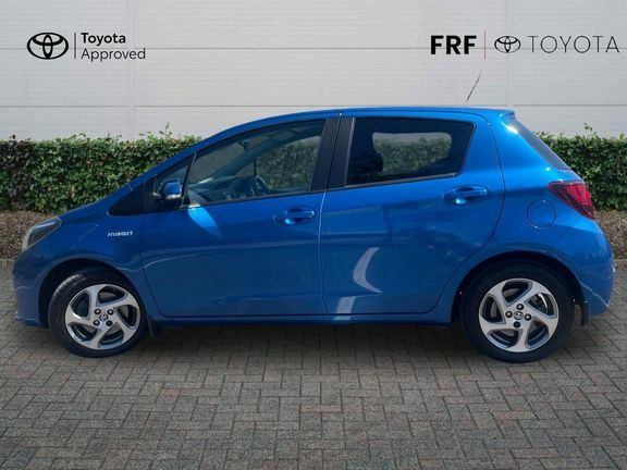 Toyota Yaris Hatchback Brown #26