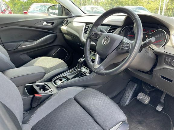 Vauxhall Grandland Hatchback Grey #14