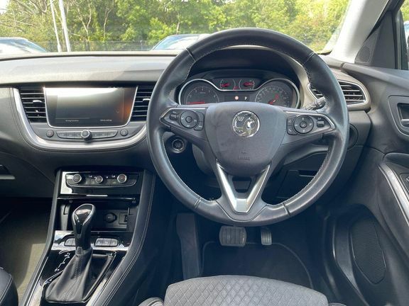 Vauxhall Grandland Hatchback Grey #7