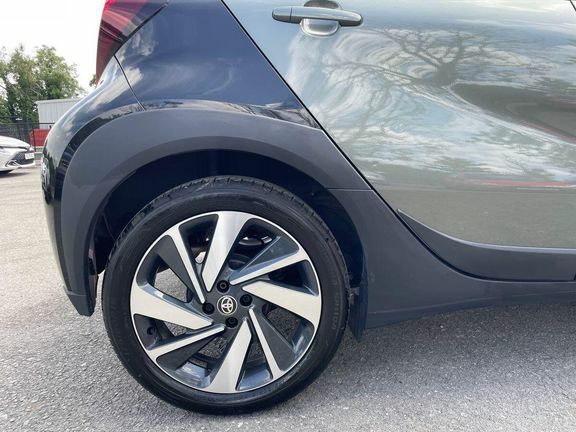 Toyota Aygo X Edge Beige #27