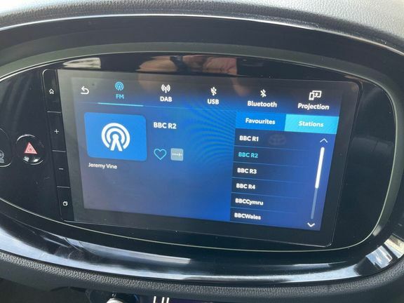 Toyota Aygo X Edge Beige #33