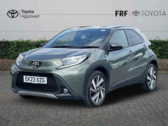 Toyota Aygo X Exclusive Automatic Green #3